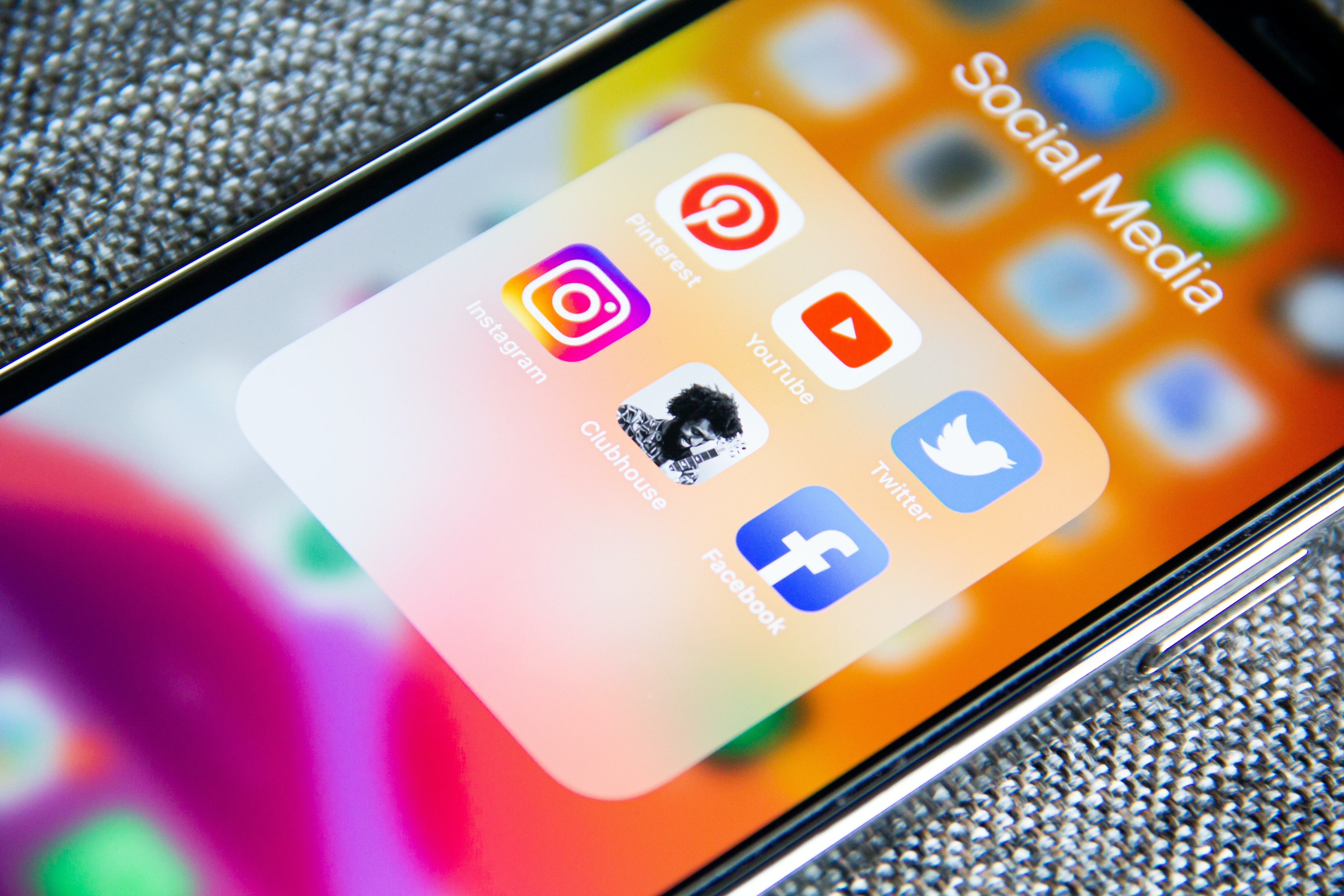 10 Tips to Help Your YouTube Videos Go Viral